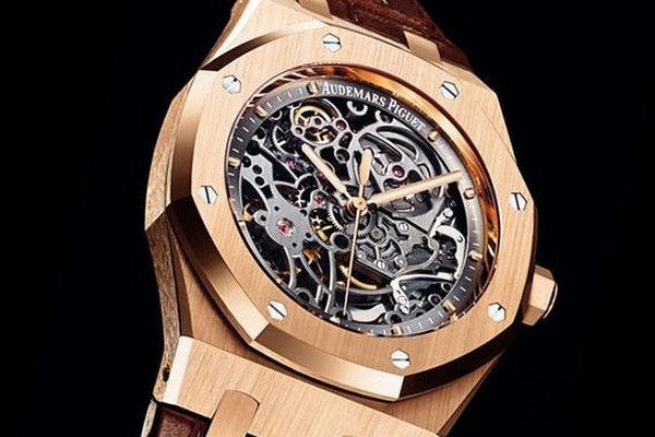 陀飛輪手表回收價格在上海手表回收店會更值錢嗎？